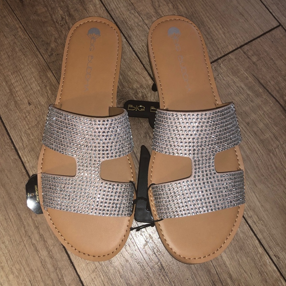 Studded Slides - Picture 3 of 3